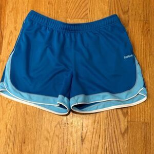 Reebok medium athletic basketball blue shorts